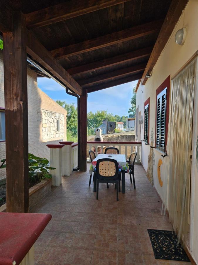 פסקיצ'י Casa Vacanze Leonardo מראה חיצוני תמונה